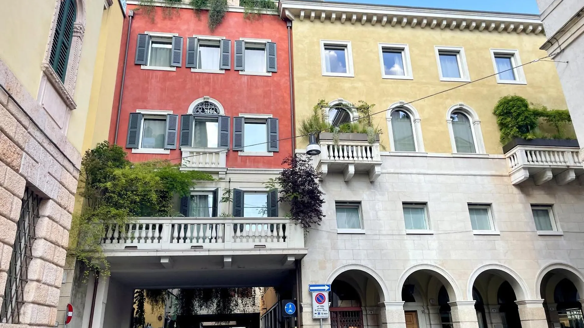 Apartament Domus Pellicciai Werona